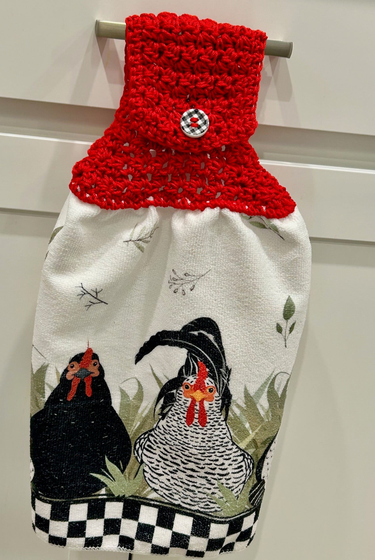 Crocheted top kitchen towel Chicken collection - black white checkered nest