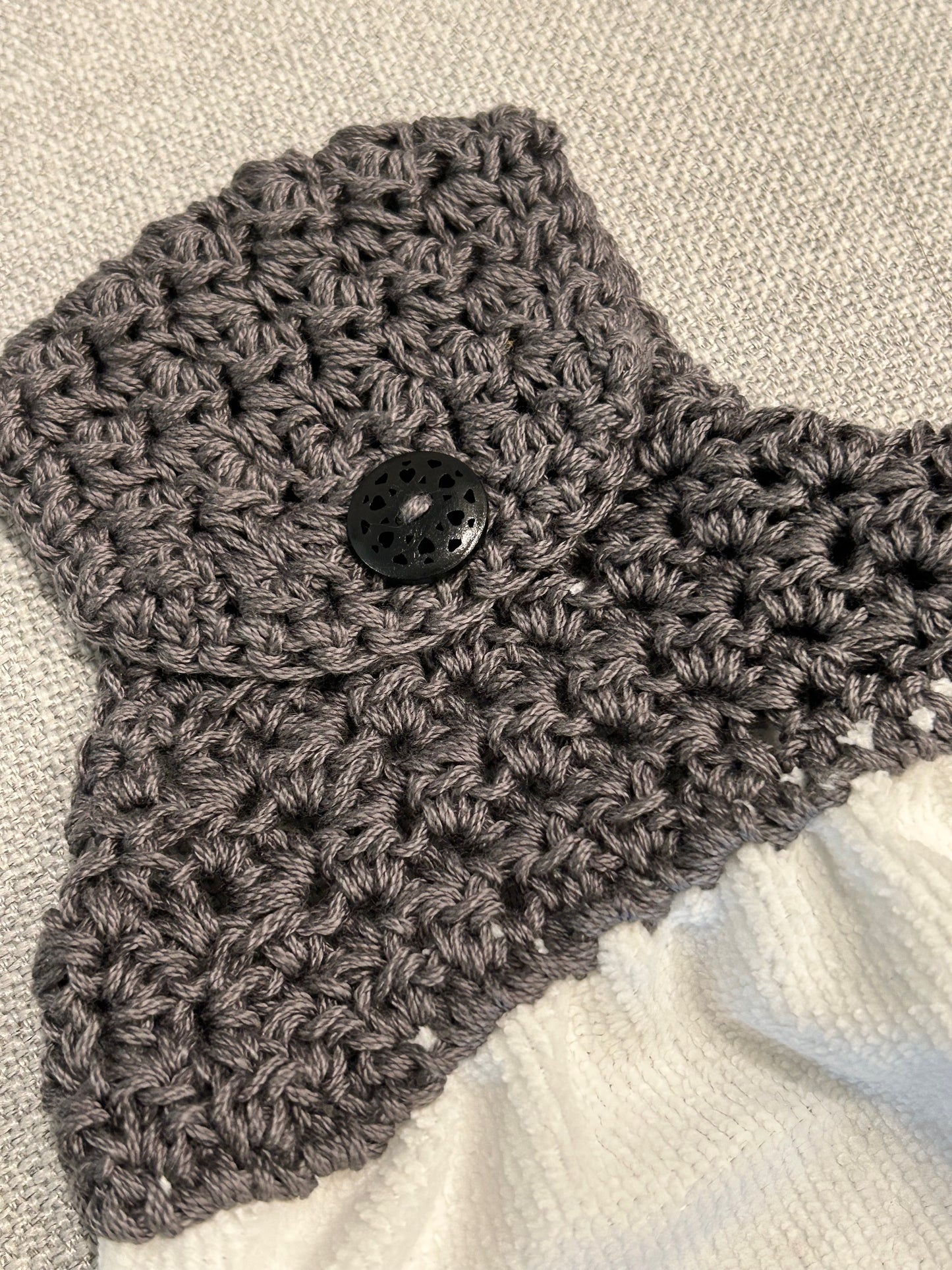 Crochet top | kitchen or bar towel - WINE themed 'corks are for quitters'