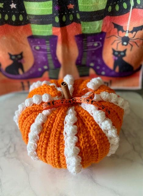 Crochet Halloween Pumpkin - bobble design (orange) - seasonal > free shipping
