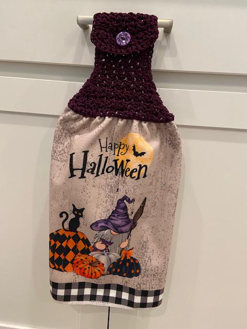 Crocheted top kitchen towel - Halloween checkered pumpkin