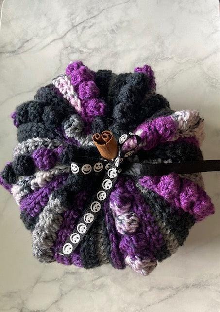 Crochet Halloween Pumpkin Set of 2 - bobble design (med & sm) - seasonal > free shipping