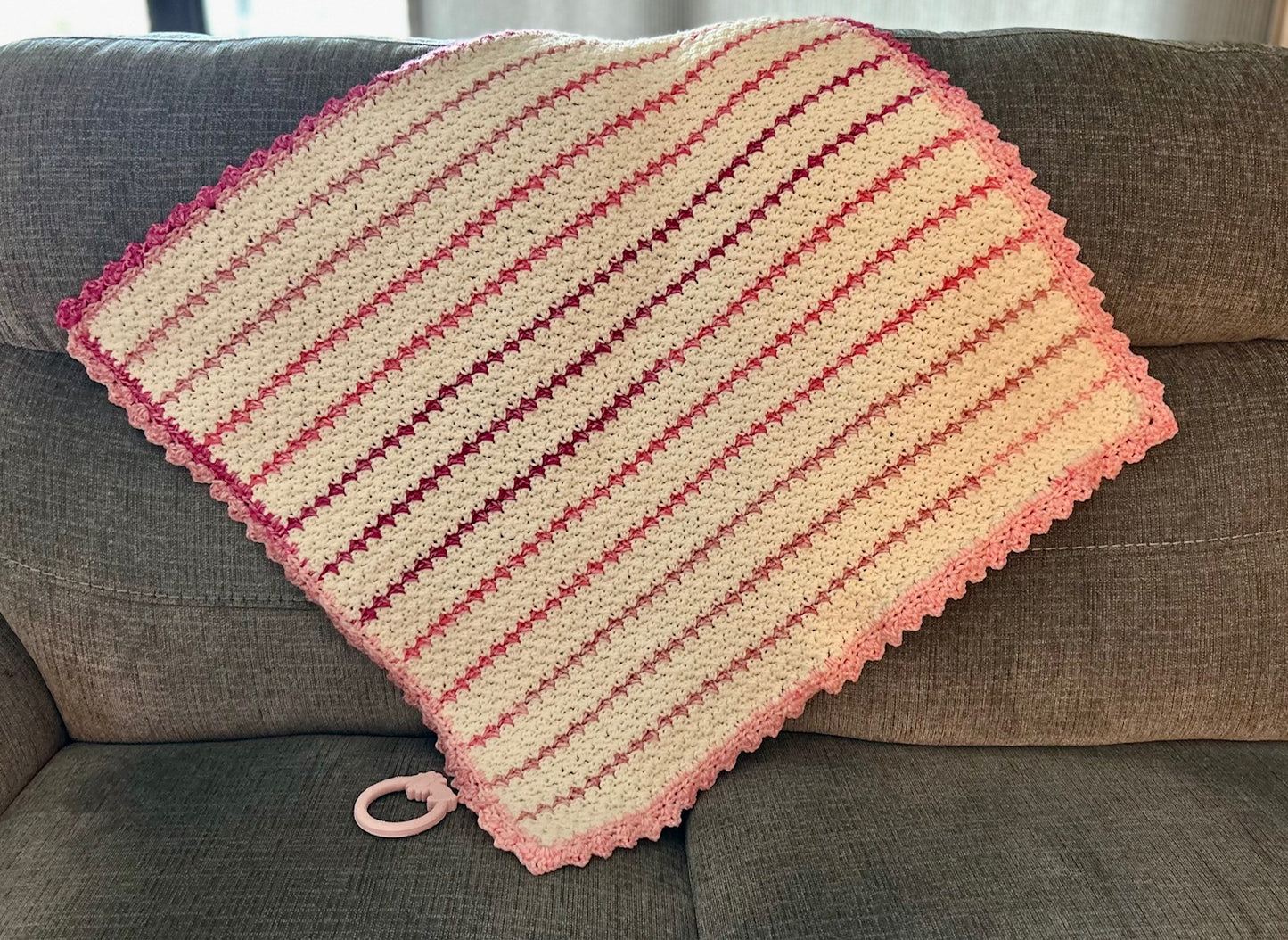 Crocheted Baby Blanket pink white NEW - very soft with gift