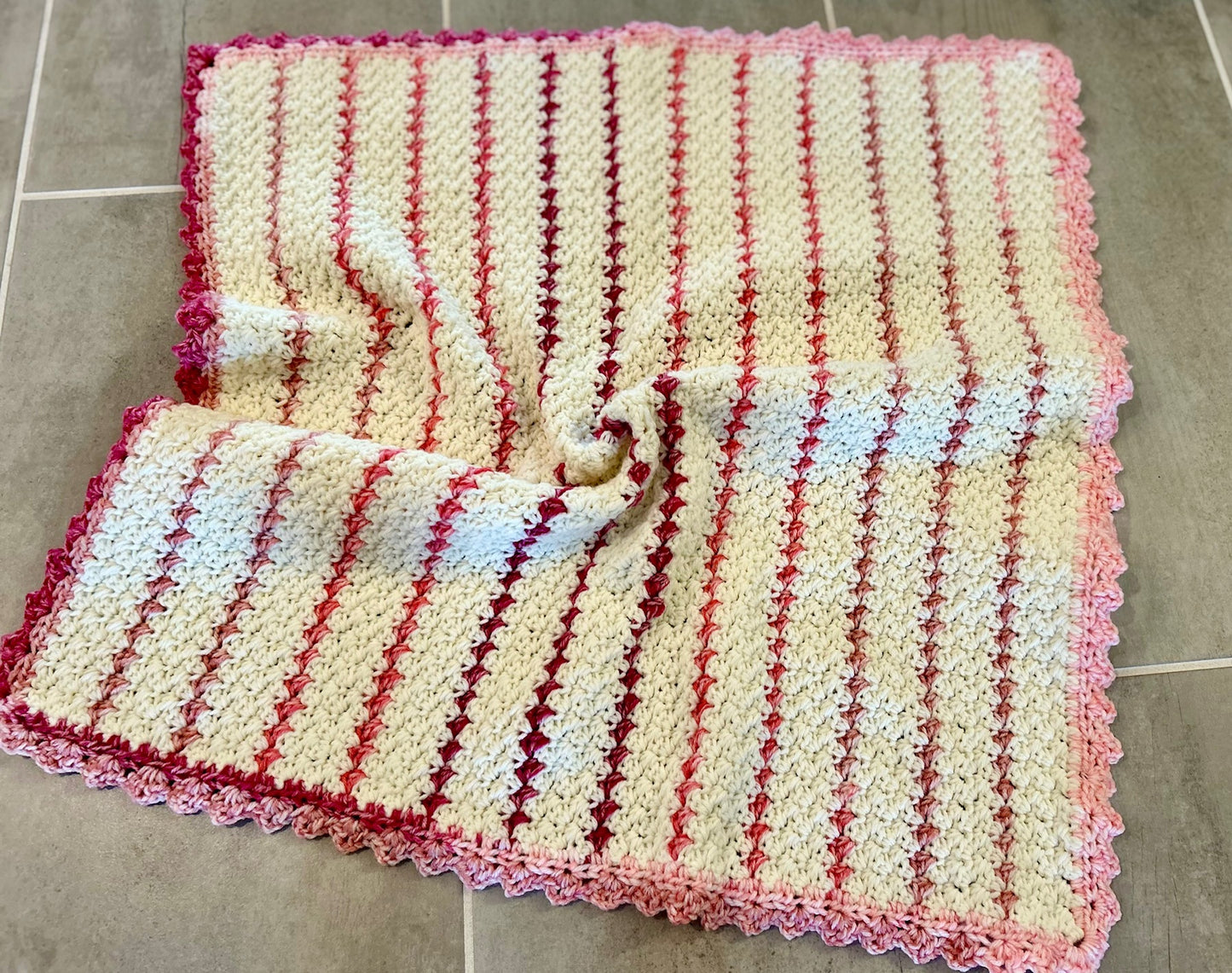 Crocheted Baby Blanket pink white NEW - very soft with gift
