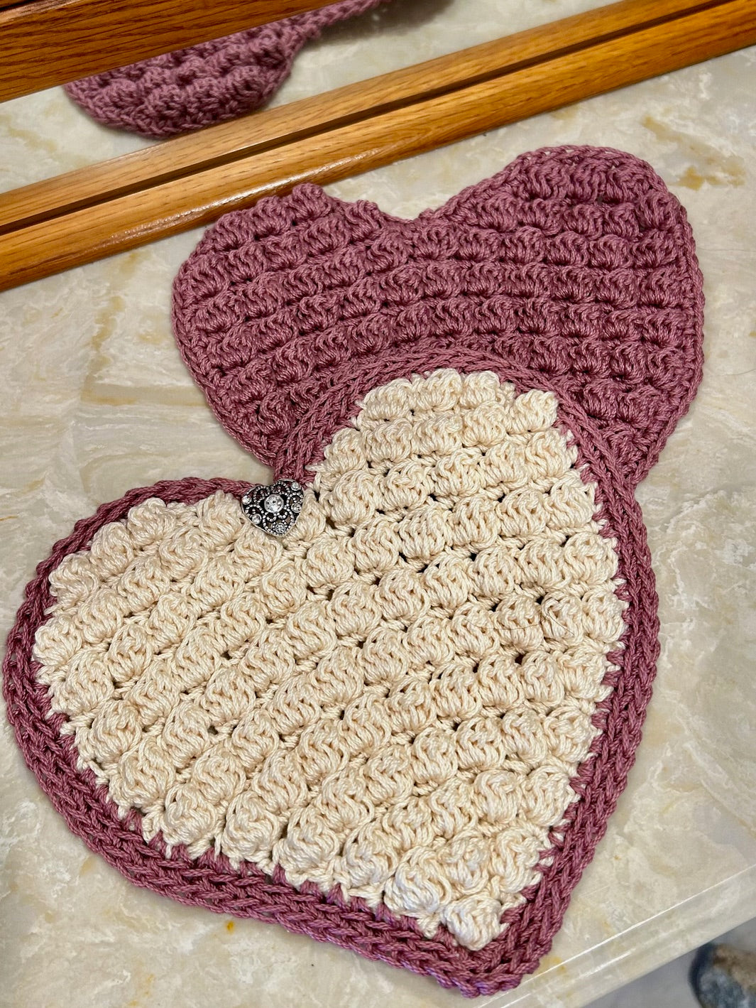 Crochet set of 2 | Hearts | Hot Pads | Countertop | gift |