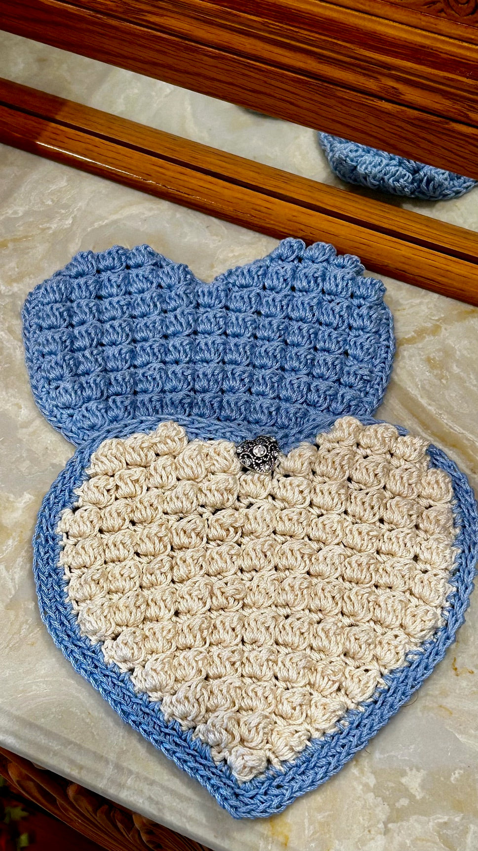 Crochet set of 2 | Hearts | Hot Pads | Countertop | gift |