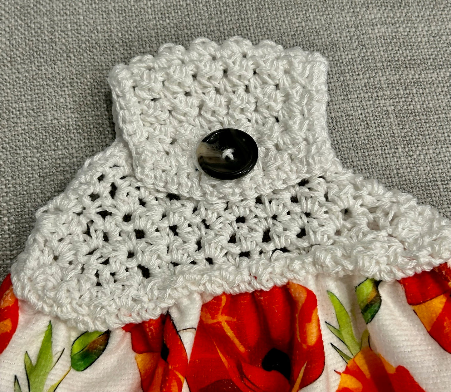 Crocheted top kitchen towel Flowers Red Poppy vase jar Spring
