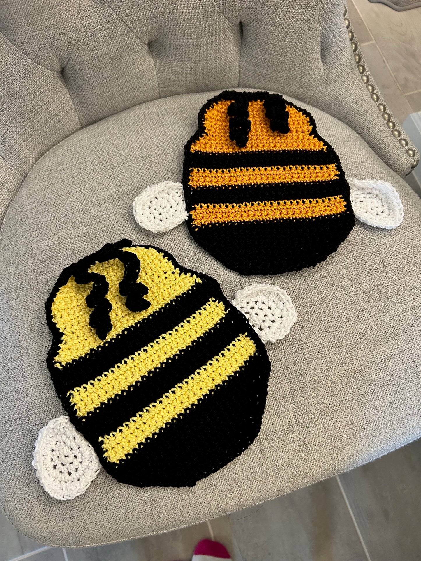 Crochet Potholder Hot Pads | BEES | Farm Decor | Honey bee | countertop | gift | Unique