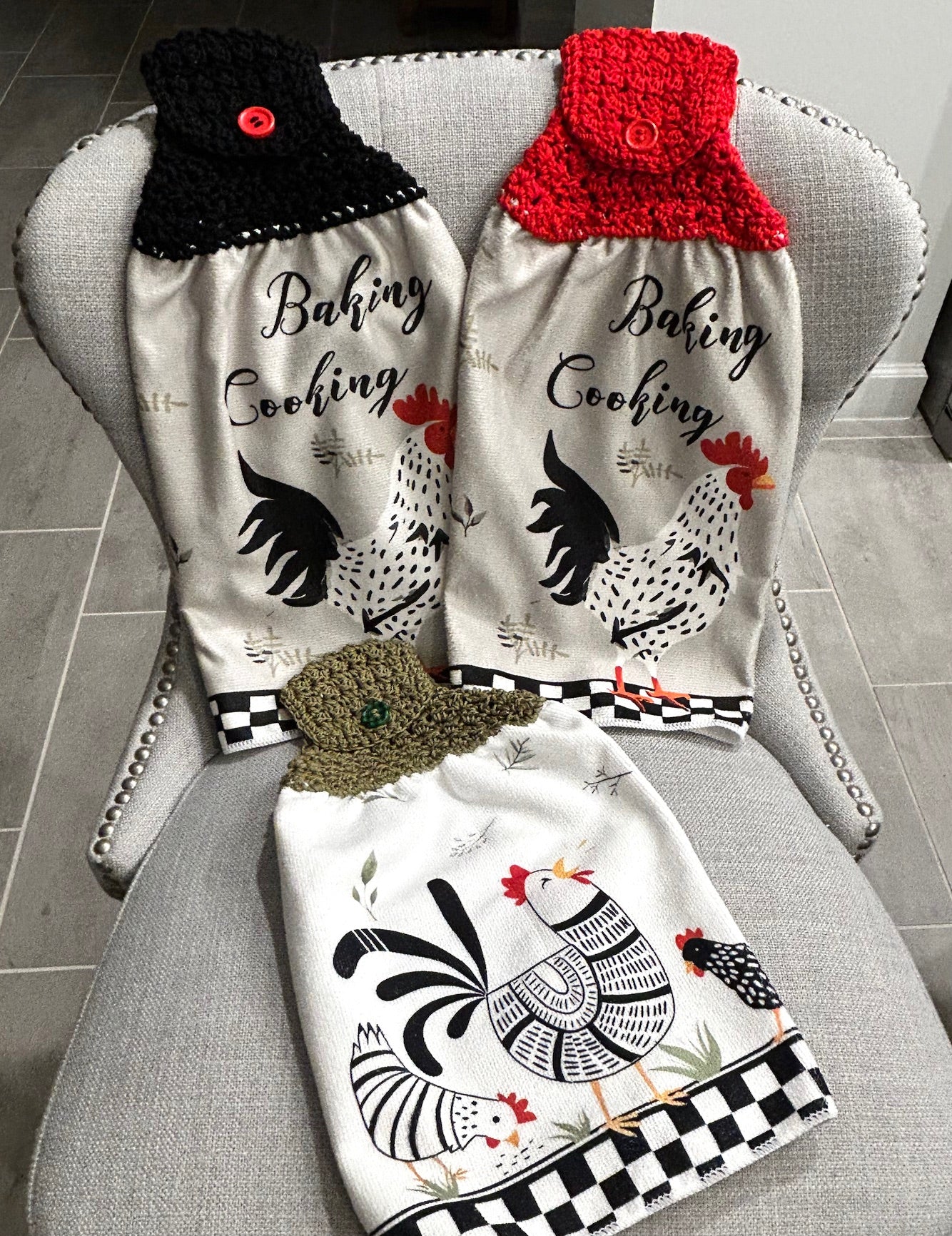 Crocheted top | Kitchen towel | Black and White Chicken Hen collection | YOUR CHOICE