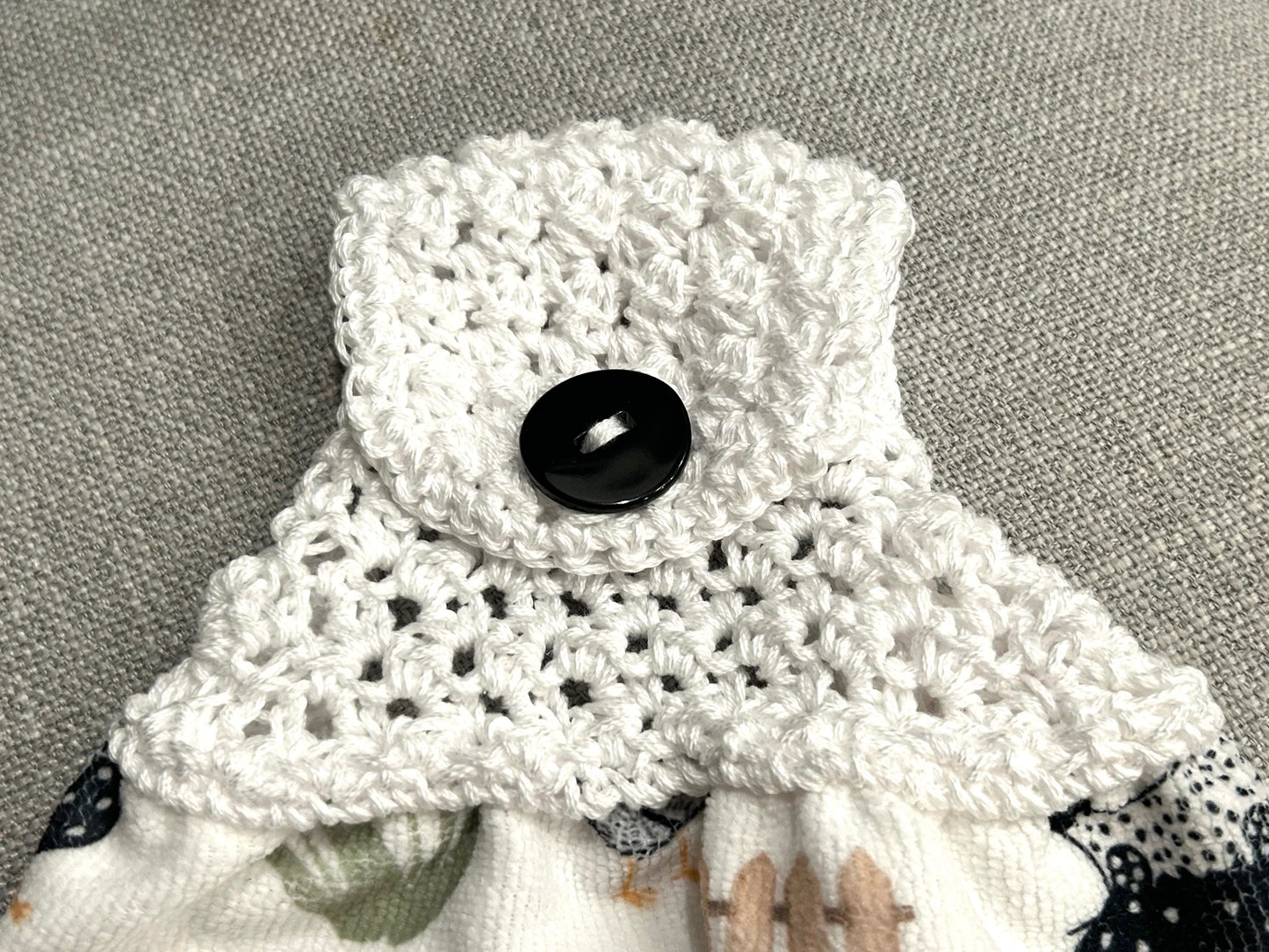 Crocheted top | Kitchen towel | Chicken Hen collection | Bright colors