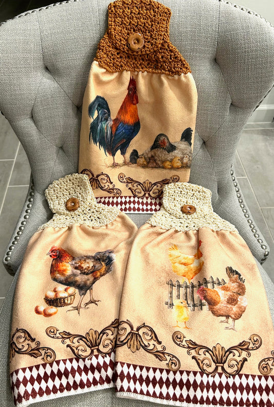 Crocheted top | Kitchen towel | Chicken Hen collection | warm colors