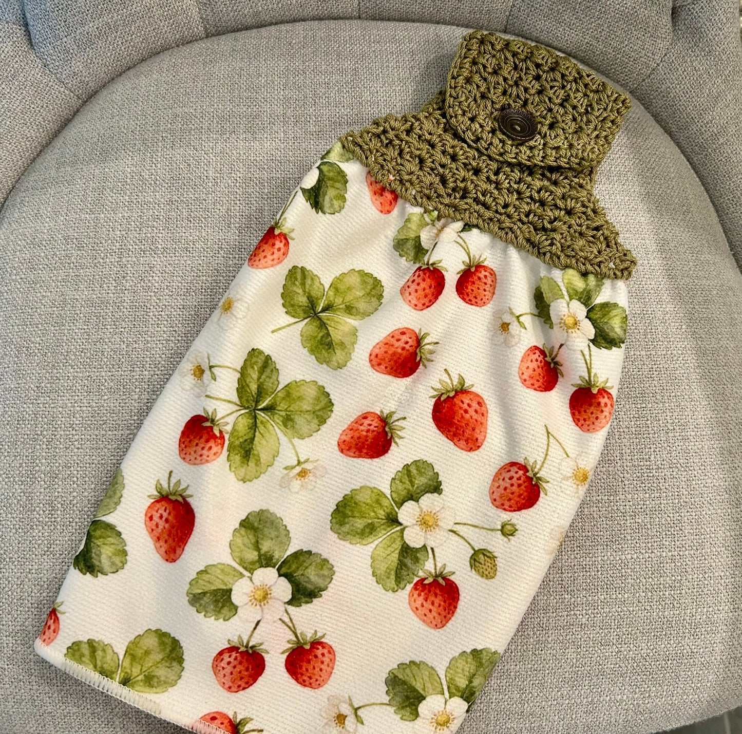 Crochet top | Kitchen towel | STRAWBERRY Garden and Basket | Spring Summer Gift Home Decor