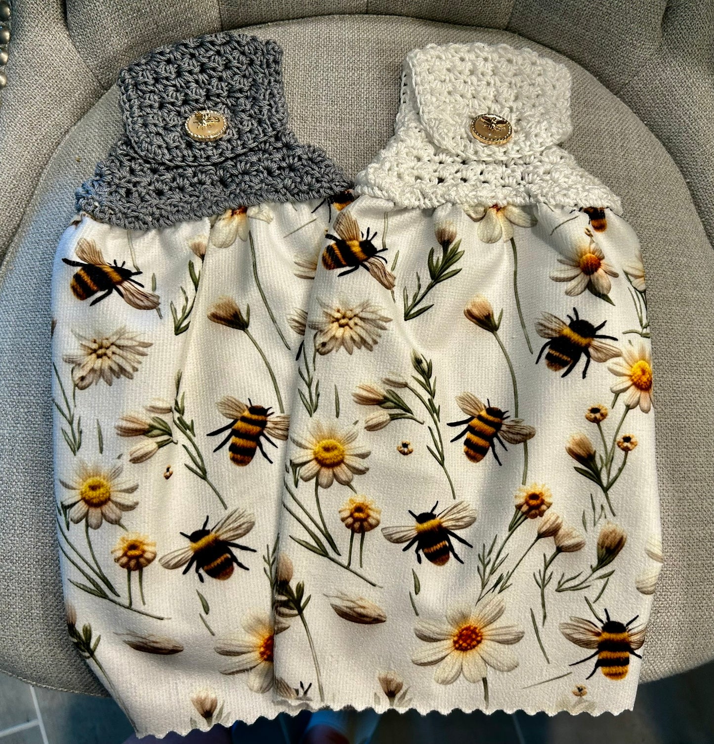 Crochet top Kitchen towel | Bees and Daisies | Matching Accent Button | Summer Gift Home Decor (Copy)