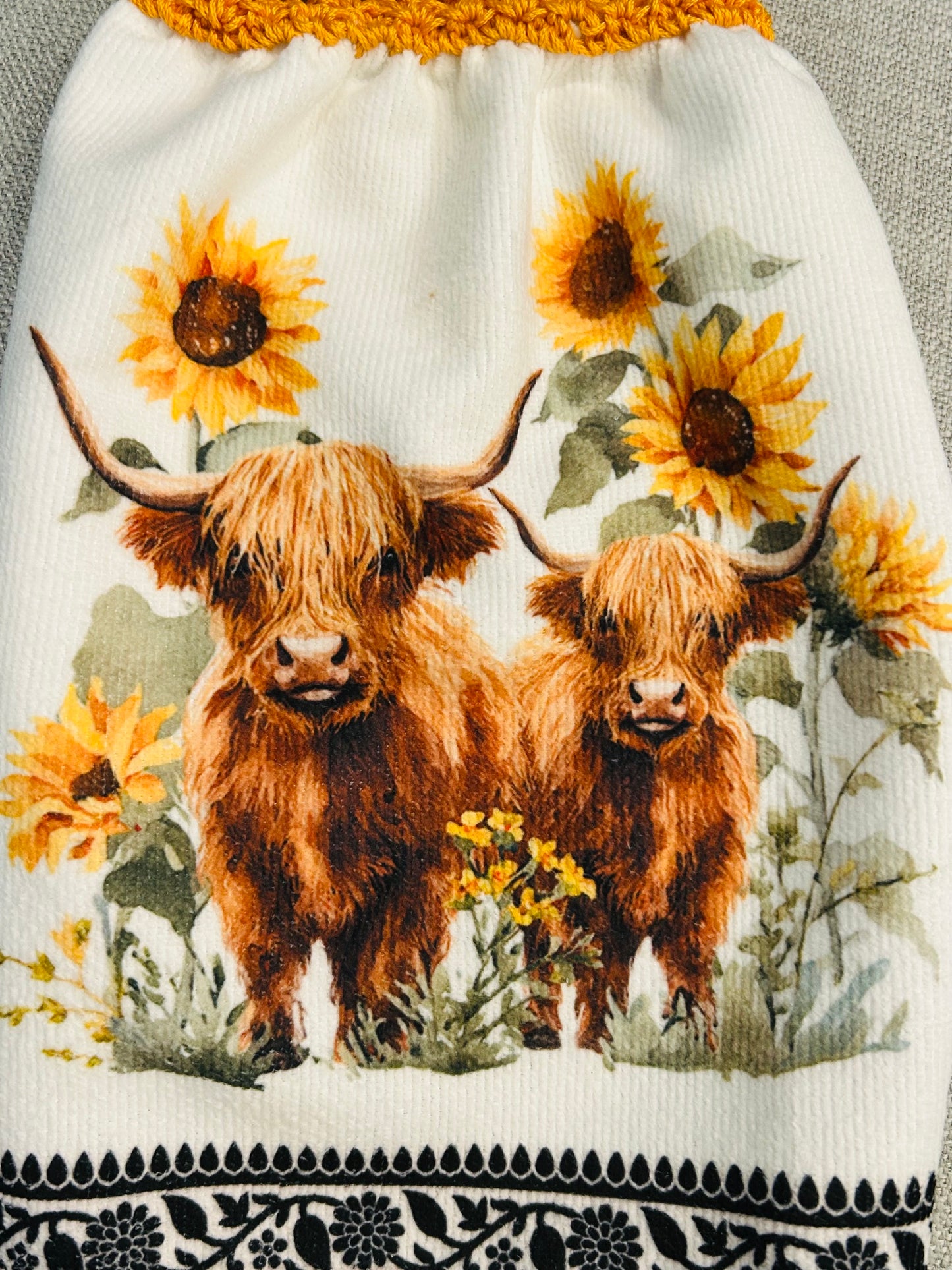 Cow Collection | Kitchen towel | Highland cows & Sunflowers everywhere