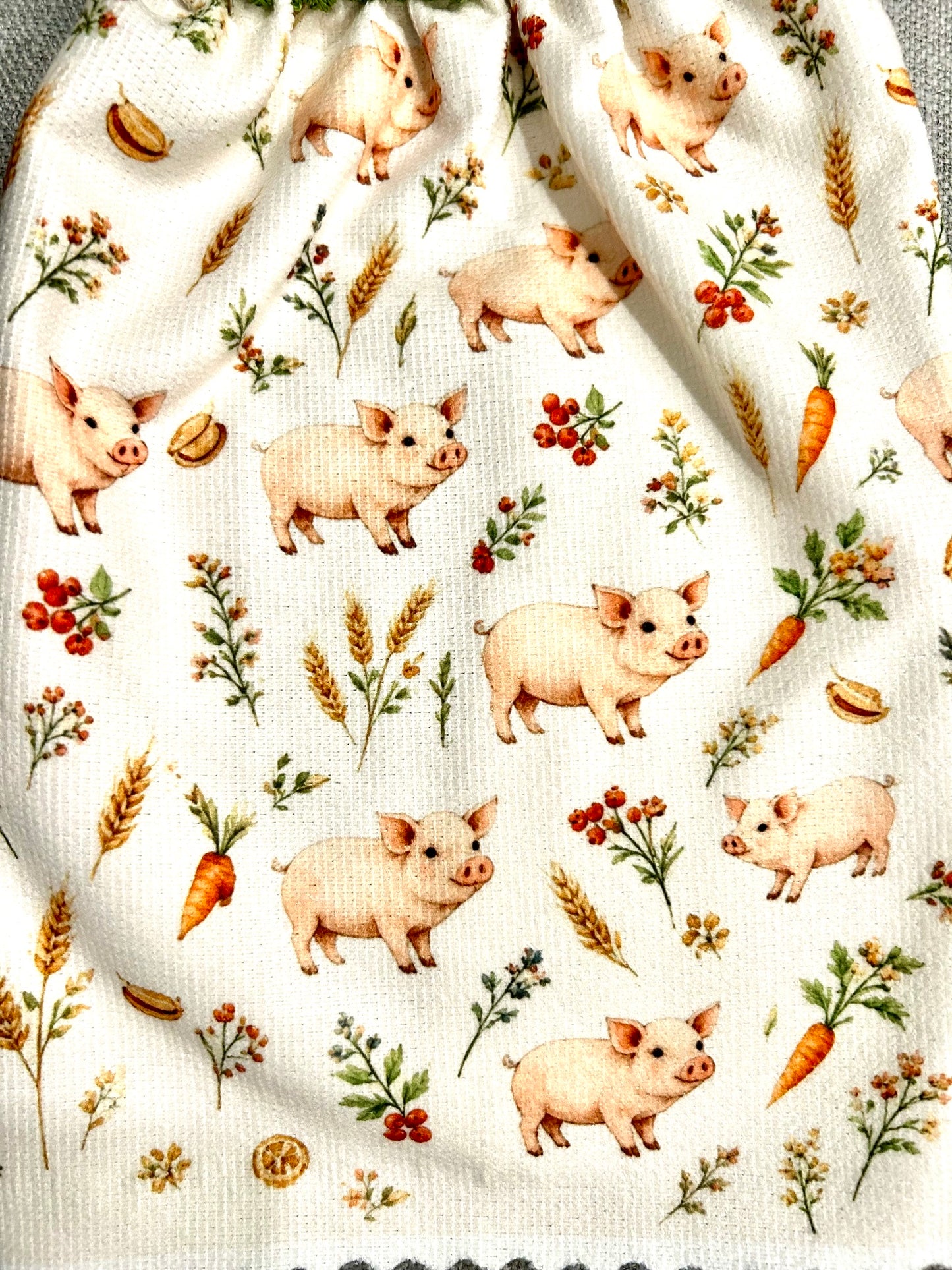 Farm Life Collection | Crochet Top Kitchen towel | Piggy and family | Home Decor Gift