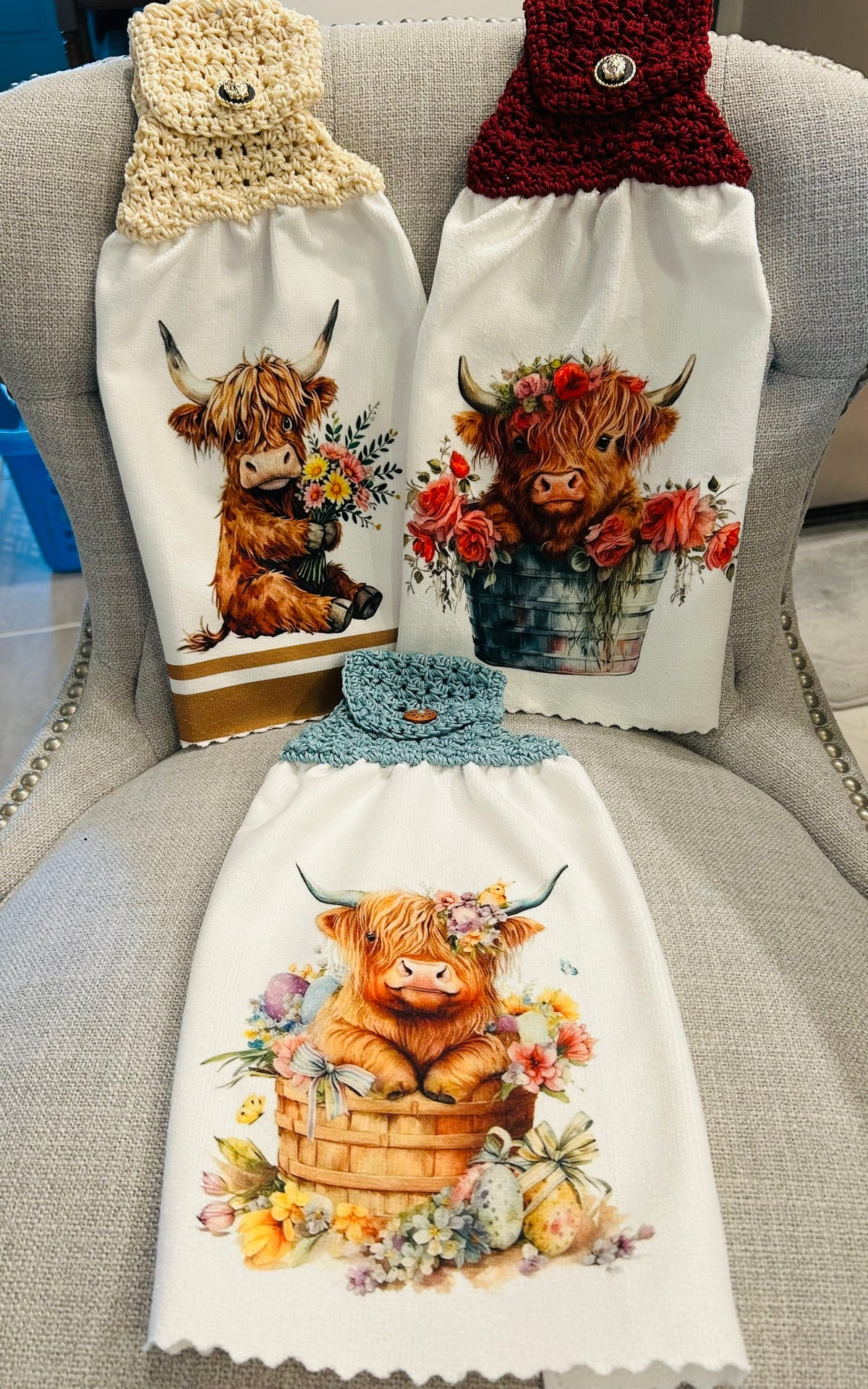 Crochet top kitchen towel | HIGHLAND cows Floral Designs | Farm Life | Home Decor Gift