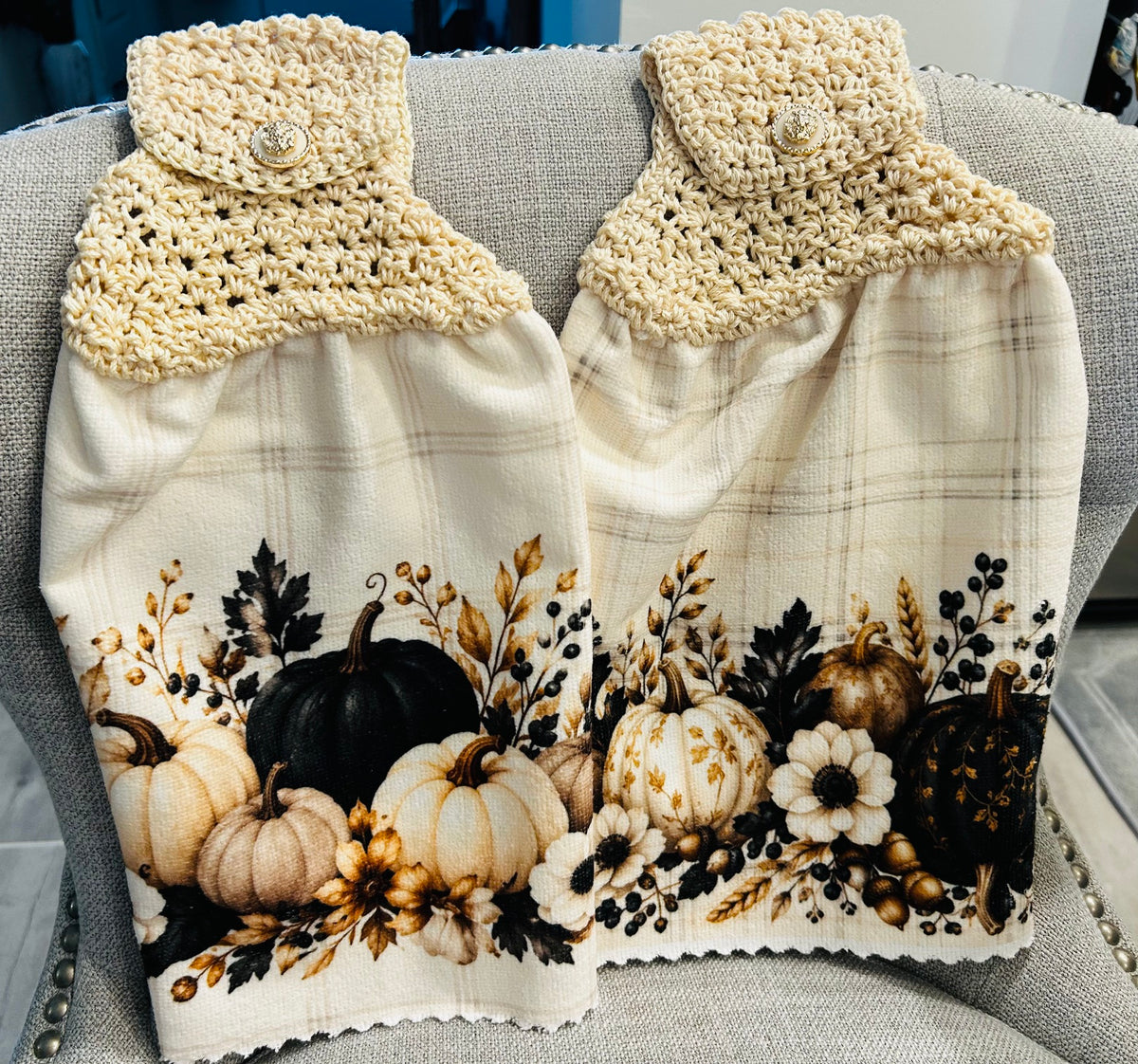 Crochet top | Kitchen towels | PUMPKINS Leaves Color Contrast | Home Decor Gift