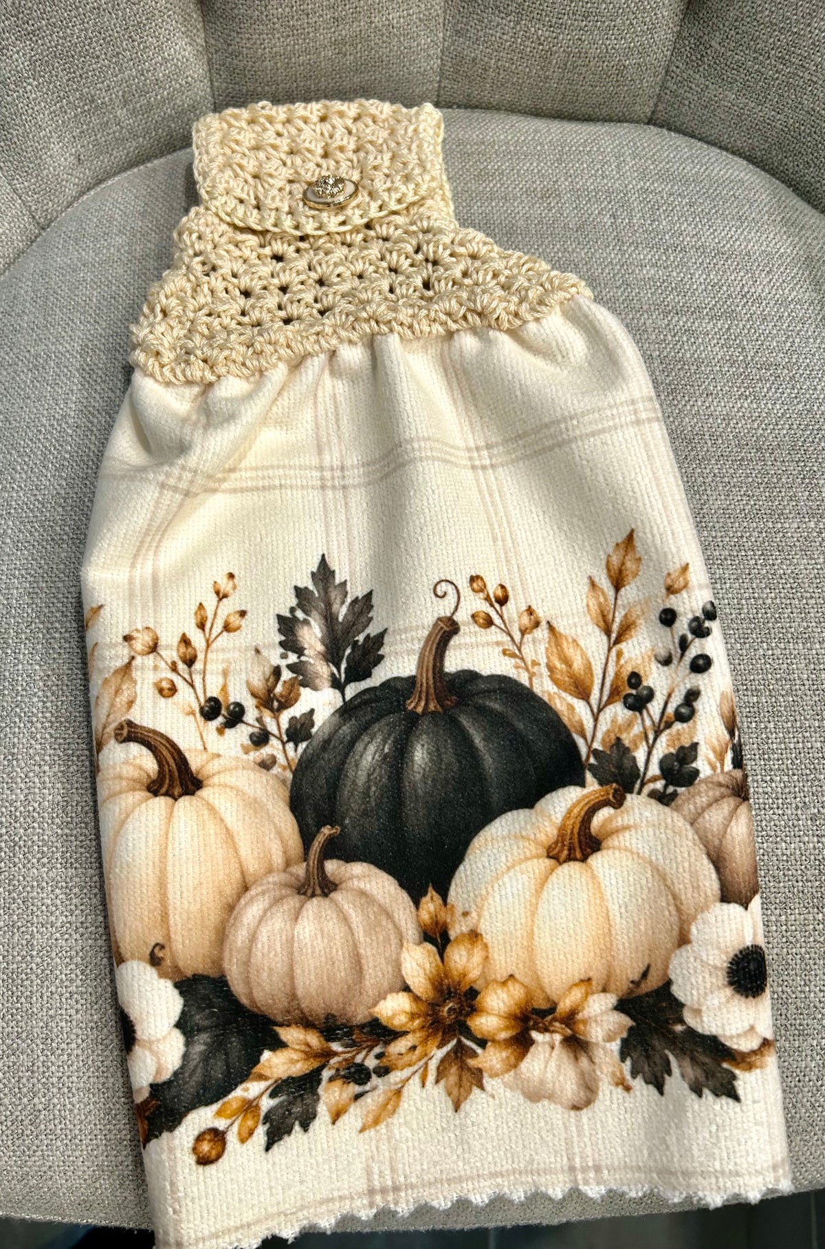 Crochet top | Kitchen towels | PUMPKINS Leaves Color Contrast | Home Decor Gift