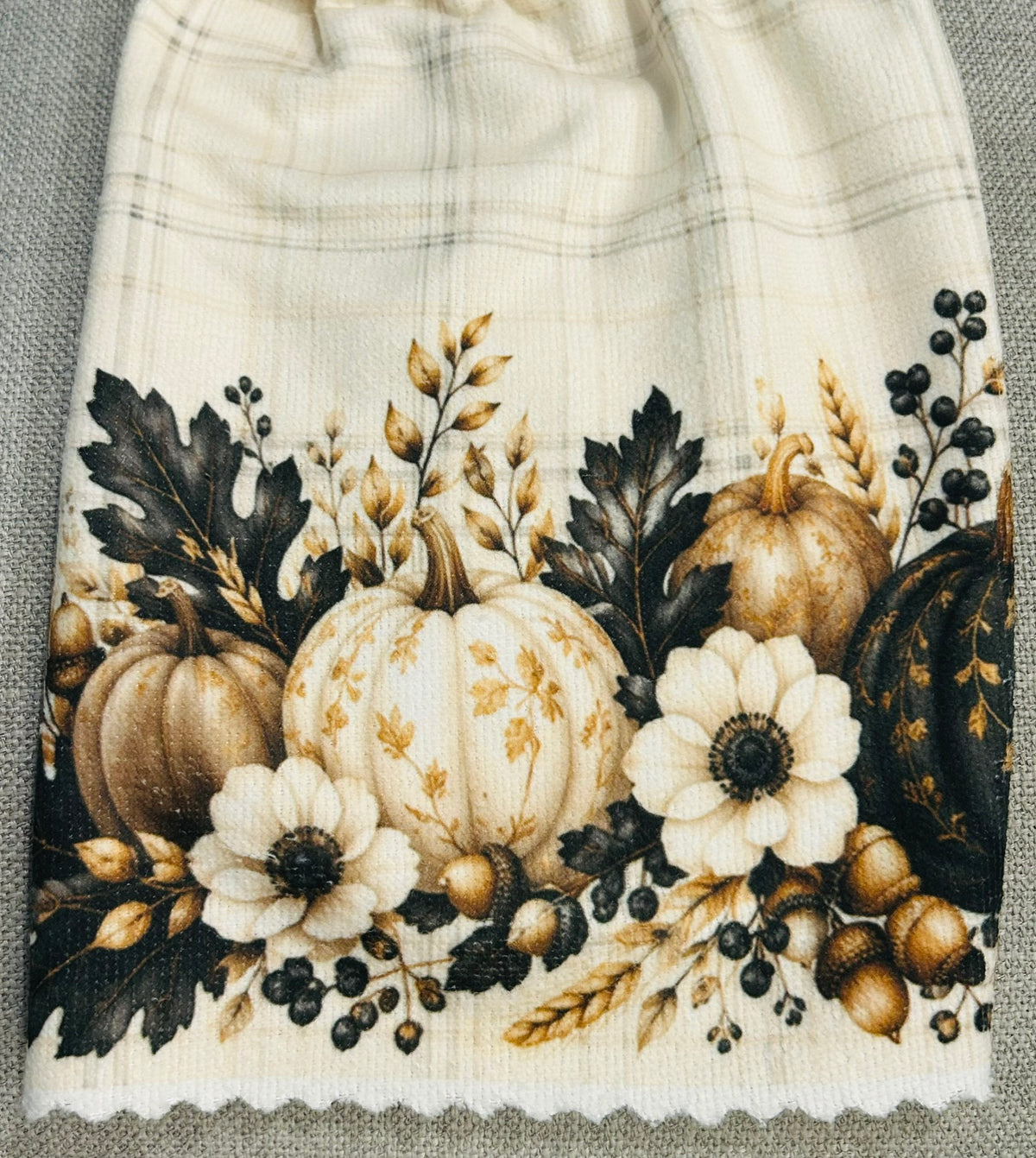 Crochet top | Kitchen towels | PUMPKINS Leaves Color Contrast | Home Decor Gift