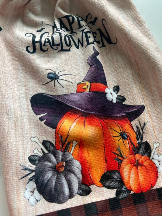 Crocheted top kitchen towel - Halloween pumpkin with hat