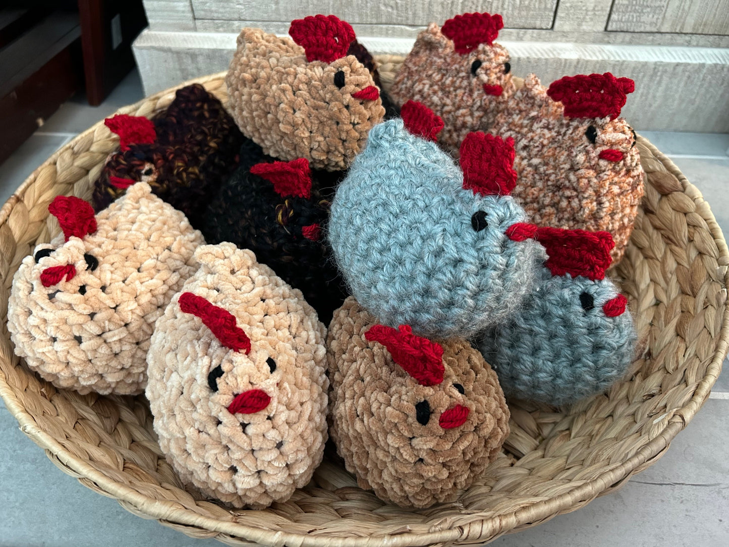 Crocheted HENS CHICKS farmhouse design - multiple colors available